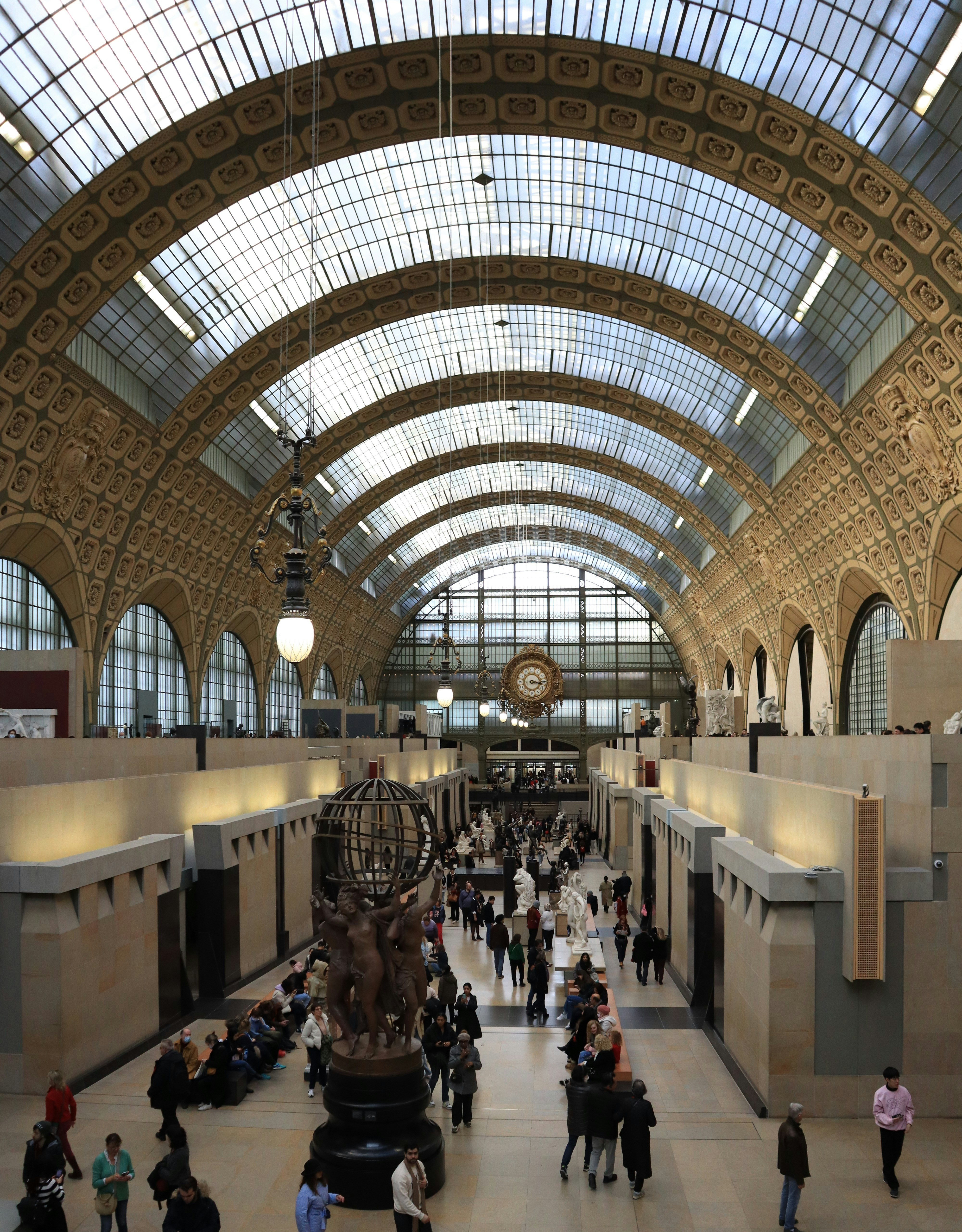 Musée d'Orsay interior with impressionist art